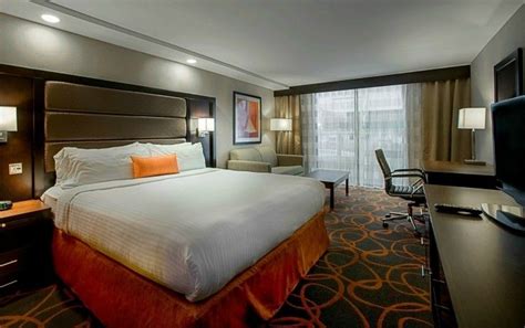 lodging in alton il, hotels in alton il, where to stay alton il | Best western, Hotel, Alton