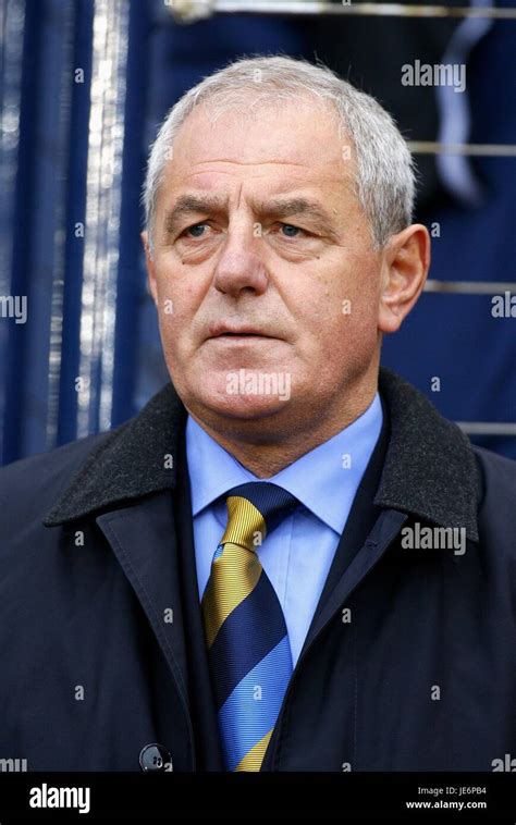 WALTER SMITH SCOTLAND MANAGER HAMPDEN PARK GLASGOW SCOTLAND GREAT BRITAIN 07 October 2006 Stock ...