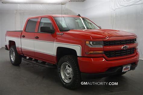 2018 Chevrolet Silverado Cheyenne Custom | GM Authority