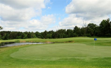 Lake Arrowhead Golf Course Gallery - Wisconsin Golf Trips