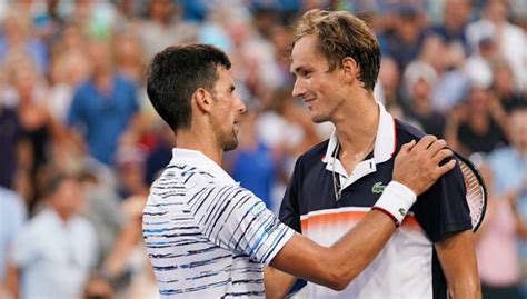 Djokovic vs Medvedev: Fight for the semifinals in London