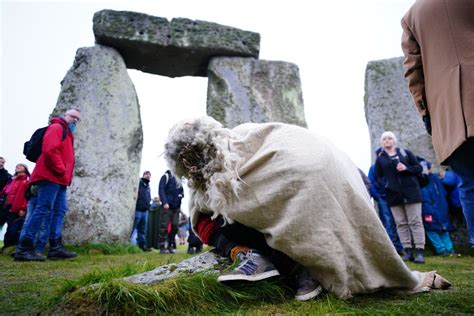 Thousands attend winter solstice celebrations | Wharfedale Observer