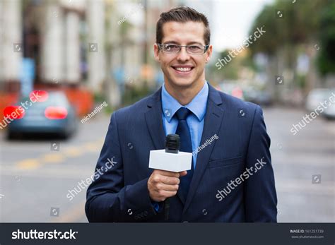 Professional News Reporter Live Broadcasting On Stock Photo 161251739 ...