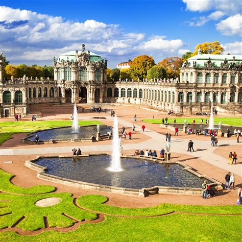 Semperoper & Dresden Old Town: German Guided Tour