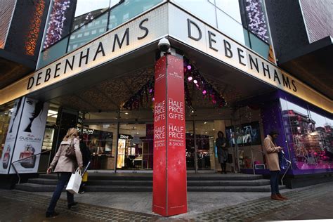 Debenhams to Close 22 Stores Next Year, Threatening 1,200 Jobs - Bloomberg