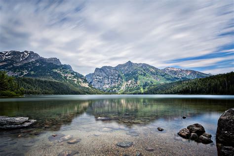 Expose Nature: Phelps Lake (in Grand Teton National Park) [OC] [1600x1067]