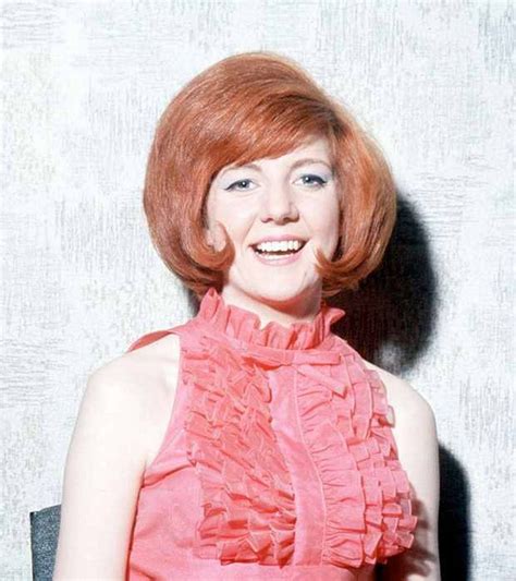 Cilla Black, circa 1964