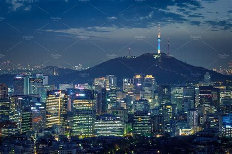 Seoul skyline in the night, South Korea. | Seoul skyline, Skyline ...