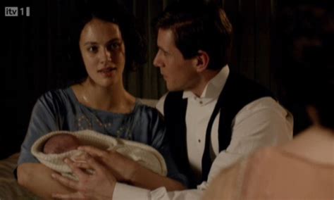 Lady Sybil's shock death boosts Downton Abbey ratings as 9.5million ...