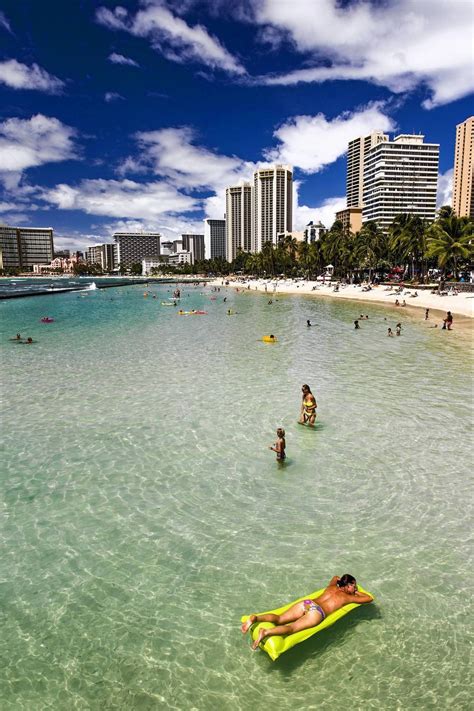 Here are seven hotels in Waikiki for less than $200 a night and 10 ...