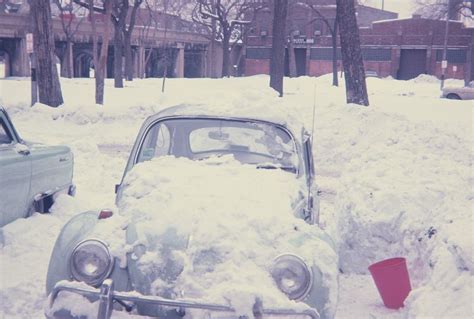 40 Amazing Color Pics Capture Chicago During the 1967 Blizzard ~ Vintage Everyday