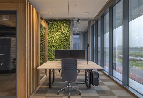 5 reasons to introduce a green wall into your office - Sempergreen