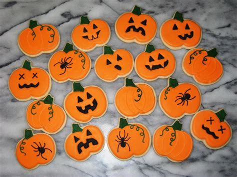 Cammy's Kitchen: Off Topic - Decorated Cookies - Shabby Chic, Pumpkins