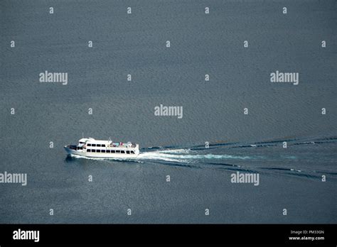 The Lake Chelan Boat Company's Lady of the Lake ferries passengers from ...