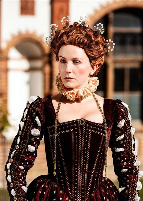 Queen Elizabeth I of England Renaissance garment cosplay elizabethan larp historical costume ren ...