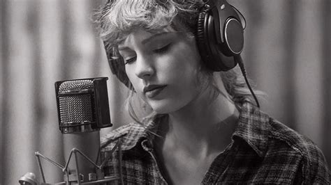 Taylor Swift Releases Full Performance of "exile" From “folklore: the ...