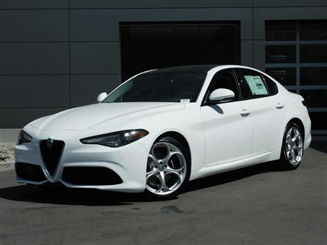 New 2018 Alfa Romeo Giulia Ti Sport 4dr Car #1A8111 | Ken Garff Automotive Group