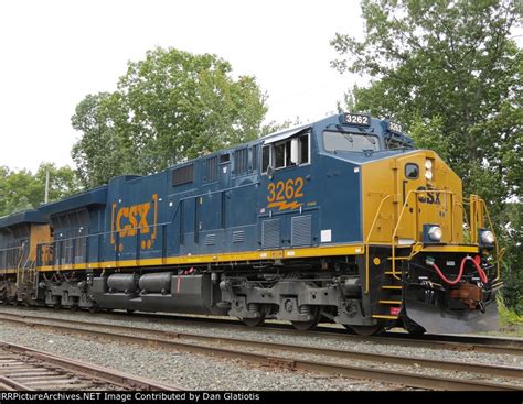 Roster Shot of New CSX ET44AH Number 3262