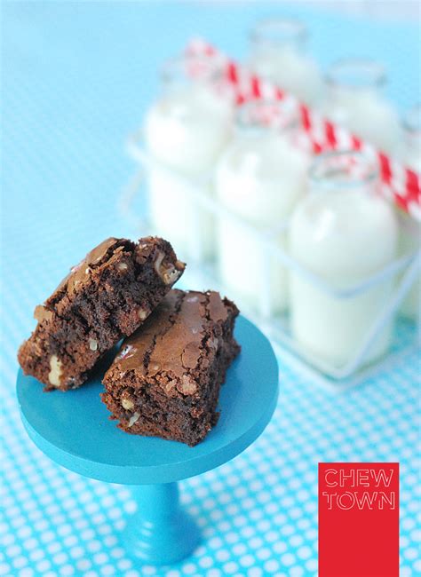 Candy Cane Fudge Brownies Recipes | Chew Town Food Blog