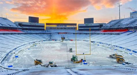 BREAKING: Buffalo Bills Begging For Fans To Help Shovel Snow