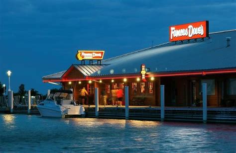 Famous Dave's, Sandusky - Restaurant Reviews, Phone Number & Photos ...