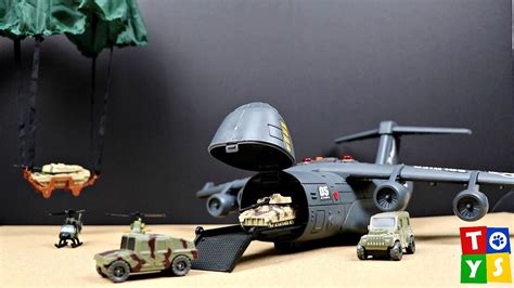 Micro Soldiers Military Airplane Tanks Soldiers Helicopter Playset Toy ...