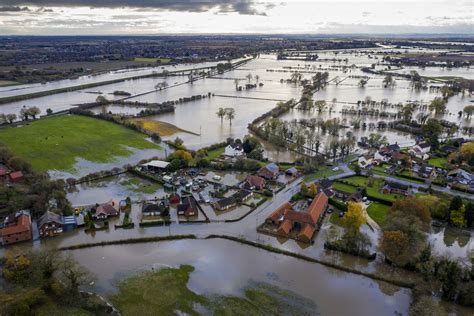 Flooding in Northern England Becomes U.K. Election Issue