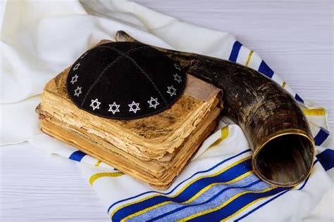 Yom Kippur Adult Services 2019/5780 | JewishBoston