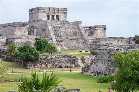 Tulum - Mayan ruins