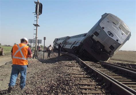 At least 20 injured in California train crash