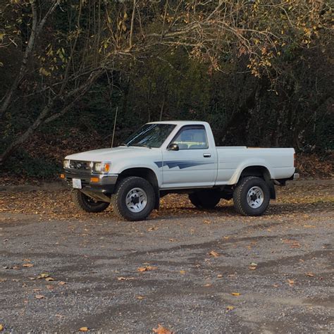 For Sale - 92 Toyota Pickup Deluxe 4x4 | IH8MUD Forum