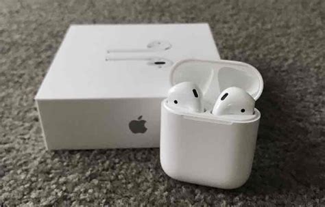 Apple Airpods 1st Gen Box - All Are Here