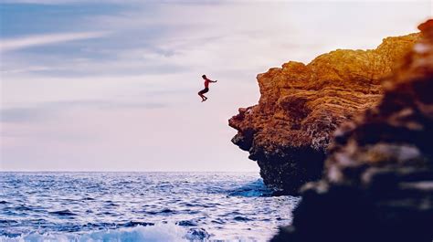 Cliff Diving Destinations In The World : Leap Into The Unknown