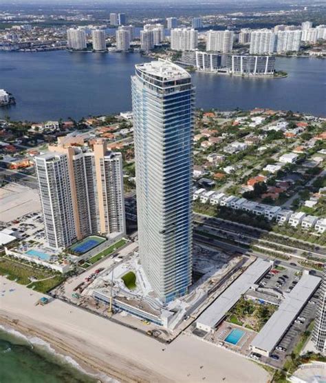 Armani/Casa - Miami Residences - Luxury Apartments For Sale Miami - Sphere Estates