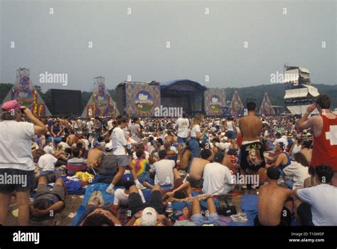 Woodstock 94 hi-res stock photography and images - Alamy