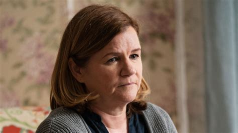 Jeannie Anderson played by Mare Winningham on The Outsider (2020) - Official Website for the HBO ...