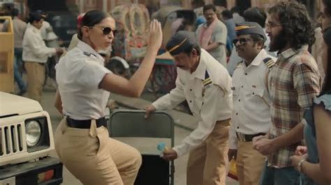 Deepika To Don Lady Singham Garb In Rohit Shetty Cop Universe