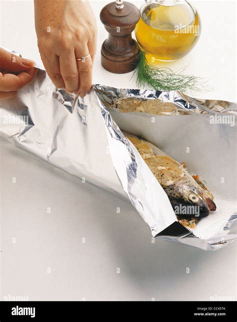 Cuisine: Fish In Foil (3 Stock Photo - Alamy