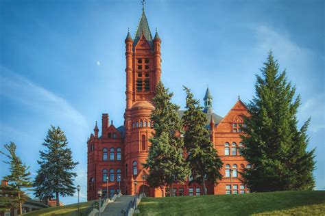 Allergy-Friendly Campus Guide: Syracuse University - Spokin