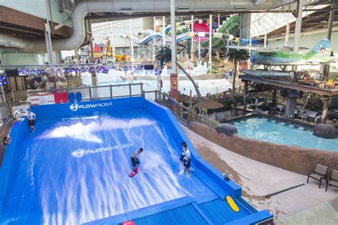 Camelback Lodge & Aquatopia Indoor Waterpark | Jetstar Hotels