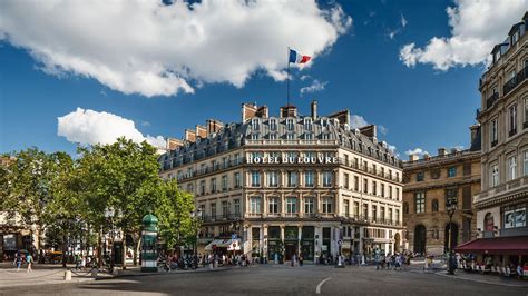 Hotel near Paris main Monuments | Hôtel du Louvre by Hyatt