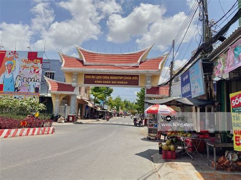 Bat Pagoda (Chua Doi) – Soc Trang Khmer pagoda in Mekong Delta