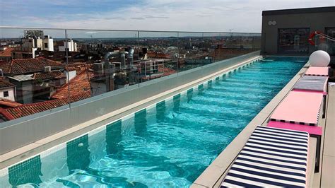 Los mejores hoteles con piscina de Madrid para huir del asfalto - Woman