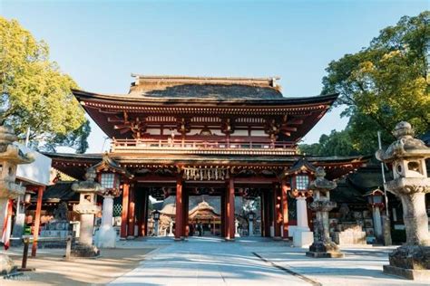 1-Day Kamado-jinja Shrine & Dazaifu Tenmangu Autumn Leaves Tour - Klook Canada