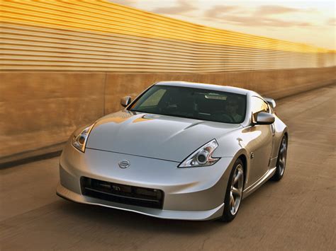 2010 Nissan NISMO 370Z Specs, Pictures & Engine Review