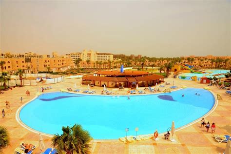 Royal Lagoons Resort & Aqua Park | Egypt Escapes