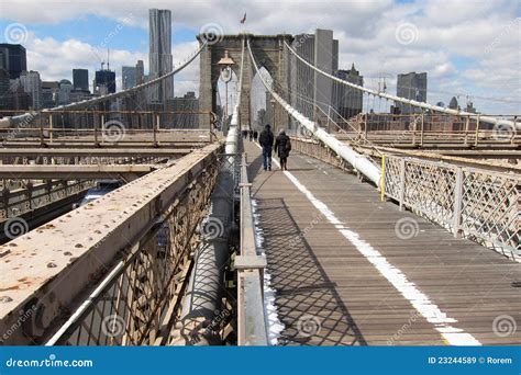 Brooklyn Bridge walkway stock image. Image of urban, spring - 23244589