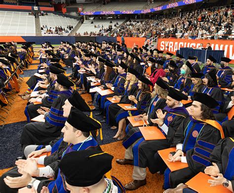 Syracuse Law Graduates 45 Inaugural Online JD Students