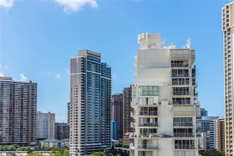 Honolulu Skyline (America's Underrated City) | Page 21 | SkyscraperCity ...