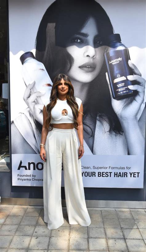 Trolls Attack Priyanka For Promoting Hair Care Brand While Wearing ‘Extensions’